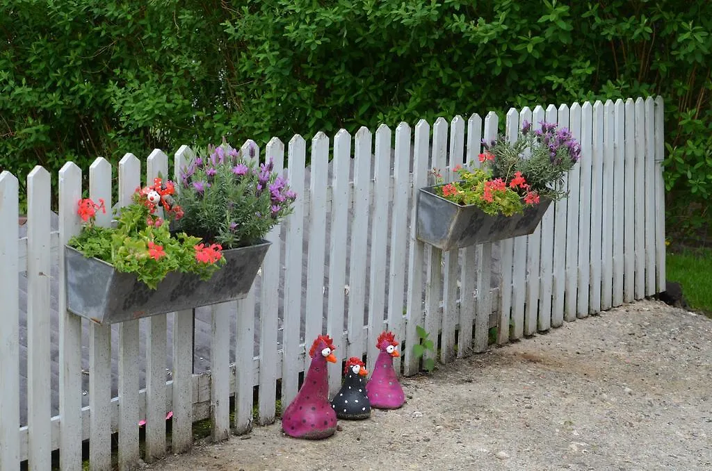 Bindesbolgard Farm Holiday Give 0*,  Denemarken
